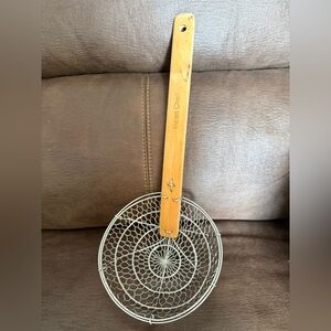 Helen Chen Bamboo Handle Spider skimmer